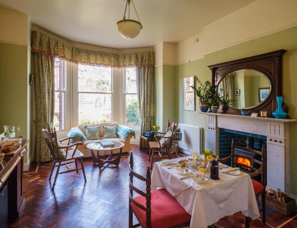 Bed and Breakfast Ravenhill House Belfast Exterior foto